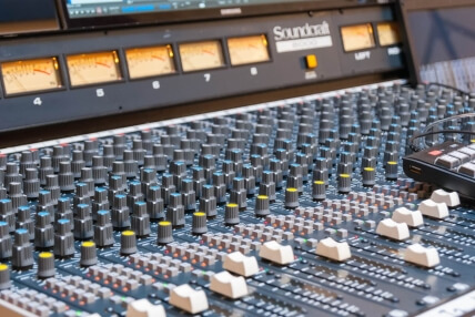 Soundcraft 8000 mixing console